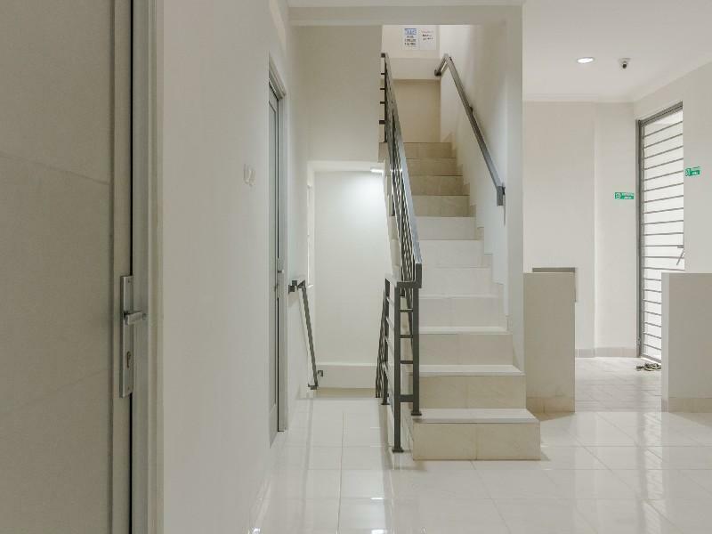 Reddoorz @ Cipete Raya Jacarta Exterior foto